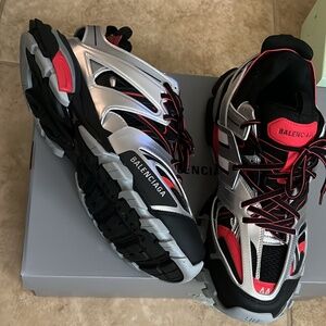 Balenciaga Runner